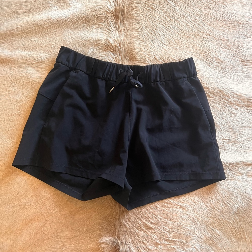 Lululemon Black Shorts Size 8